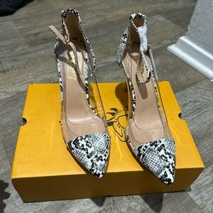 Elegant Black and White Snakeskin Women's Heels